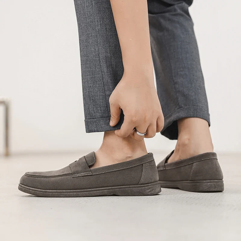 Hot Sale Men's Slip On Loafers Preppy Lightweight Breathable Comfort Outdoor Flats Non Slip Soft Sole Casual Daily Walking Shoes