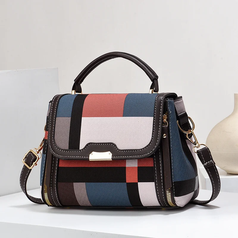 2024 New Contrast Color Small Bag Lingge Trendy Versatile One Shoulder Casual Crossbody Bag19907