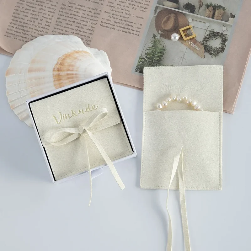 Wholesale 8*8cm Cream Luxury Microfiber Soft Packaging Bag Custom Unique Design with High Quality Logo for Jewelry Container