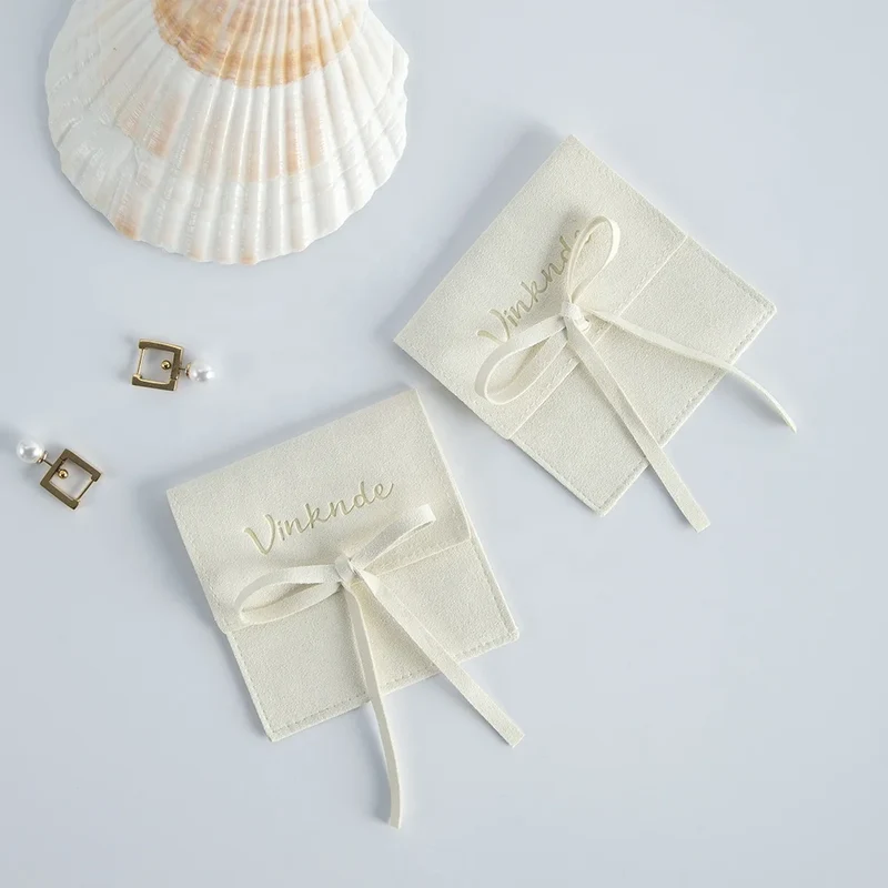 Wholesale 8*8cm Cream Luxury Microfiber Soft Packaging Bag Custom Unique Design with High Quality Logo for Jewelry Container