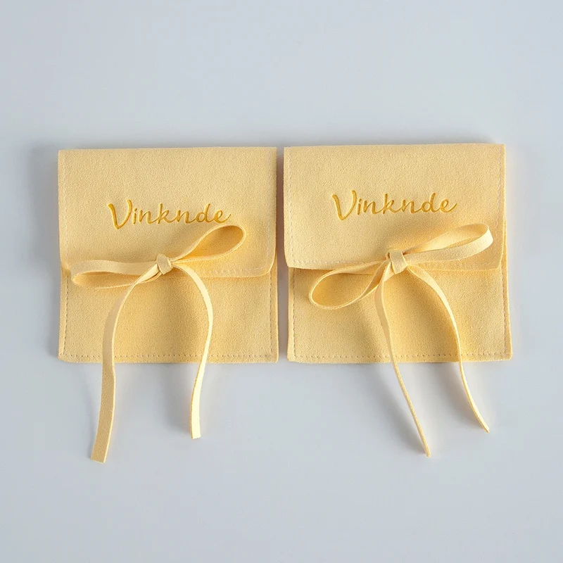 Wholesale 8*8cm Cream Luxury Microfiber Soft Packaging Bag Custom Unique Design with High Quality Logo for Jewelry Container