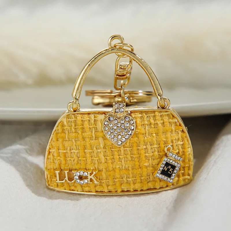 Fashion Luxury Bag Accessory Purse Bag Charm Bling Rhinestone Car Key Chain Handbag Crystal Keyring Designer Keychains