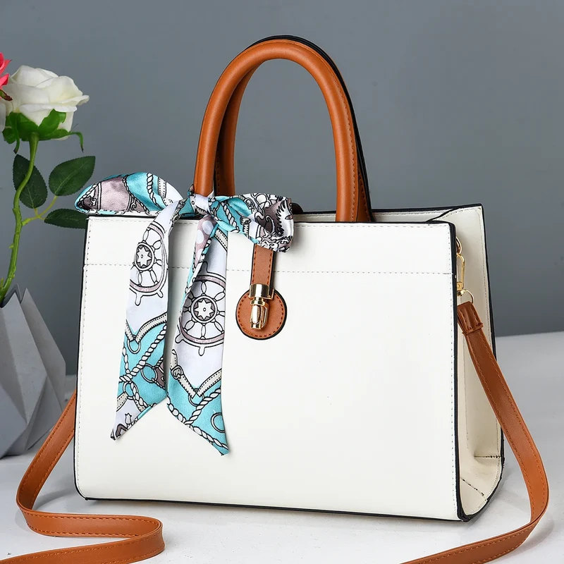 2022 Fashion Women Crossbody Bag Trend Shoulder Hand Bag Designer Women's Tote Bags Custom Wholesale Large Capacity Handbags