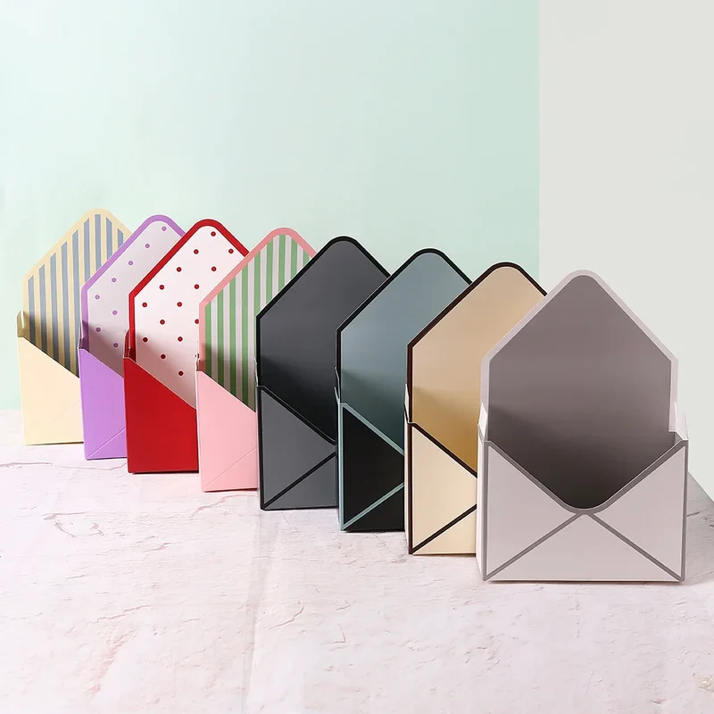 Yiwu China Suppliers Cheap Wholesale Folding Envelope Type Cardboard Paper Luxury Envelope Flower Packing Box for Mother's Day