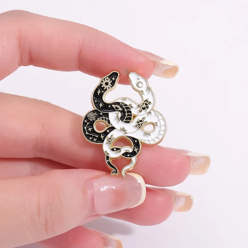Butterfly Snake Hard Enamel Pins Punk Gothic Animal Cartoon Brooches Lapel Badges Clothes Backpack Accessories Jewelry Gift