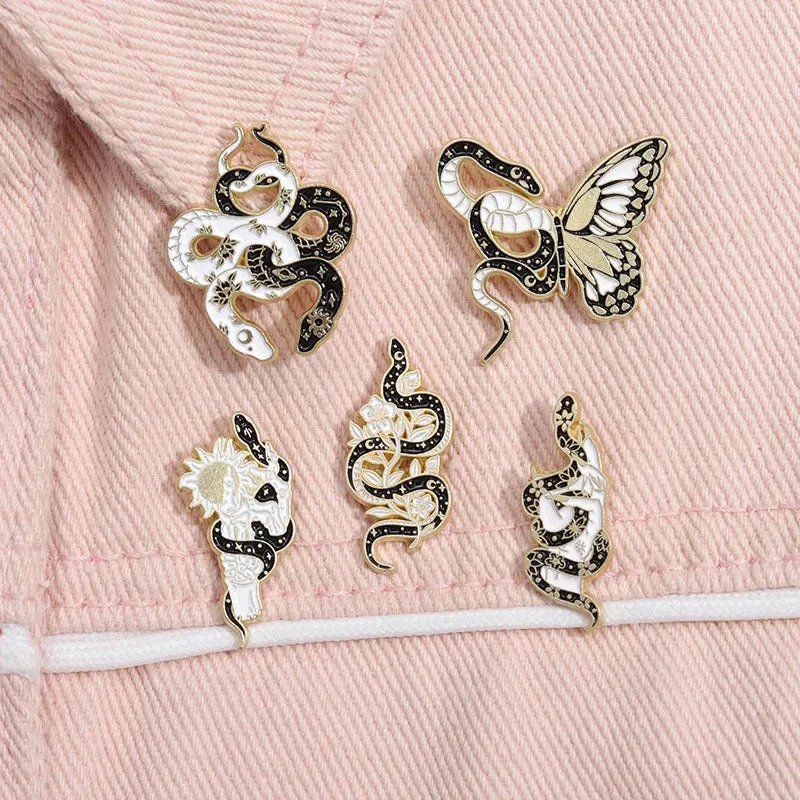 Butterfly Snake Hard Enamel Pins Punk Gothic Animal Cartoon Brooches Lapel Badges Clothes Backpack Accessories Jewelry Gift