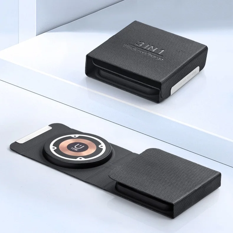 Fast Shipping 3-in-1 Wireless Charger Dock Station 15W Fast Charging Compatible for iPhone 17 for Xiaomi Android Featuring PD