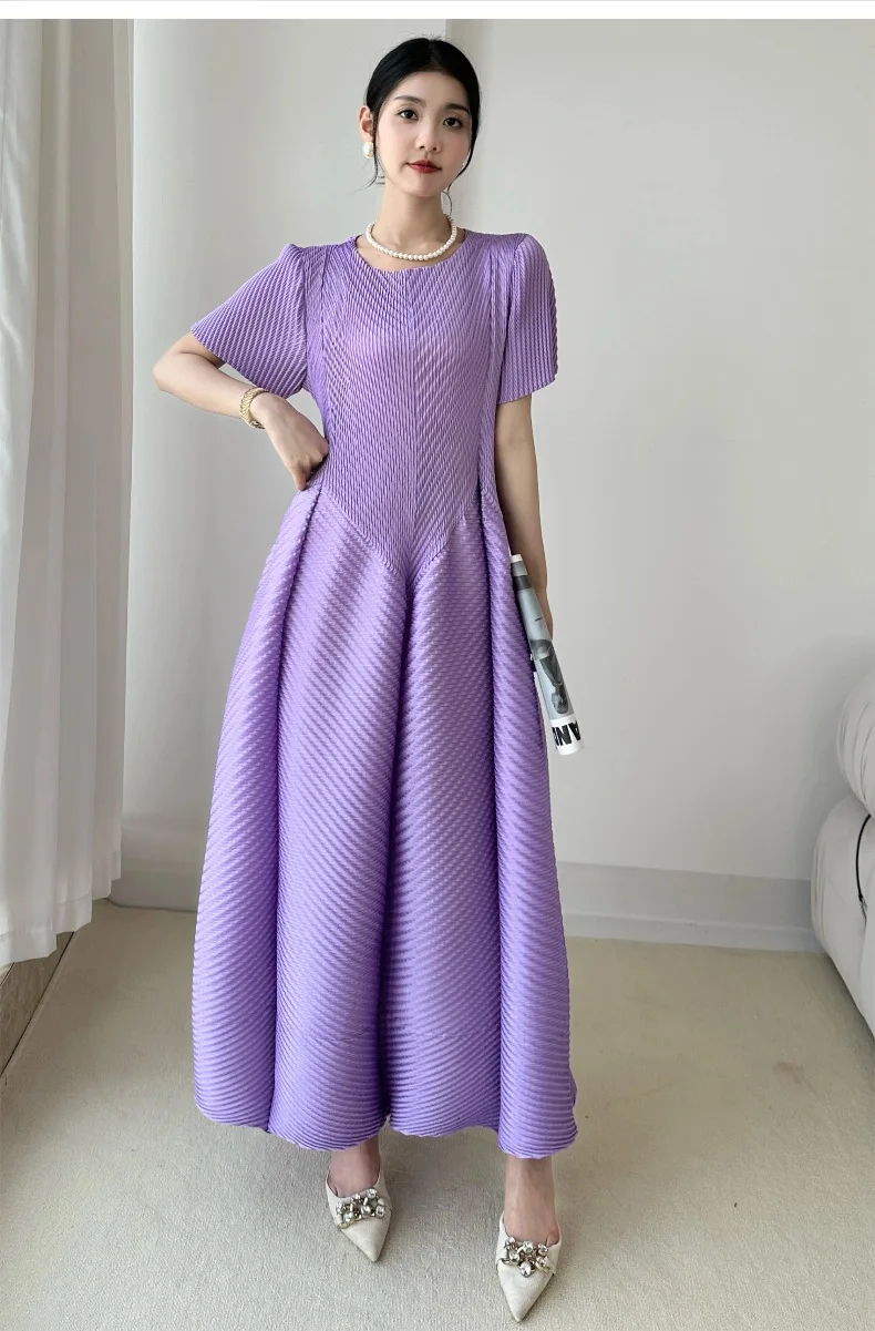 LANMREM High End Purple Pleated Women's Dress 2025 New Round Neck Short Sleeved Spliced Design Ball Gown Summer Dresses 2DB3489