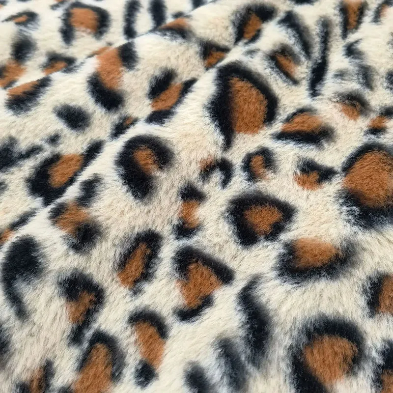 Custom Leopard Print Plush Knitted 100% Polyester Heavyweight Wind Proof Faux Fur Fabric High Quality Sewing Garment Girls Bag