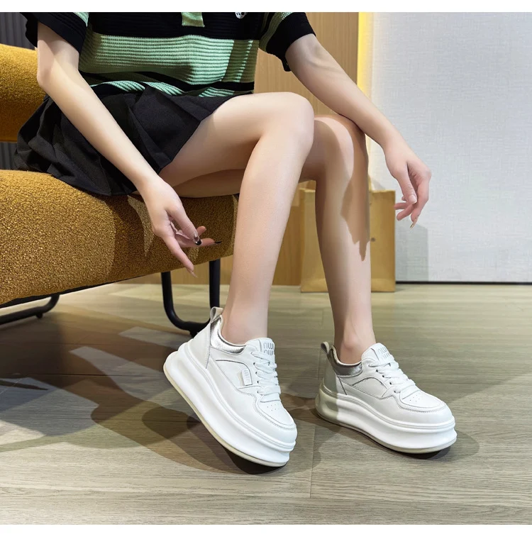 Thick-Soled White Sneakers for Women 2026 Spring and Autumn Hot-Selling Genuine Leather Breathable Sneakers for Women, Super Popular Versatile Casual Platform Shoes