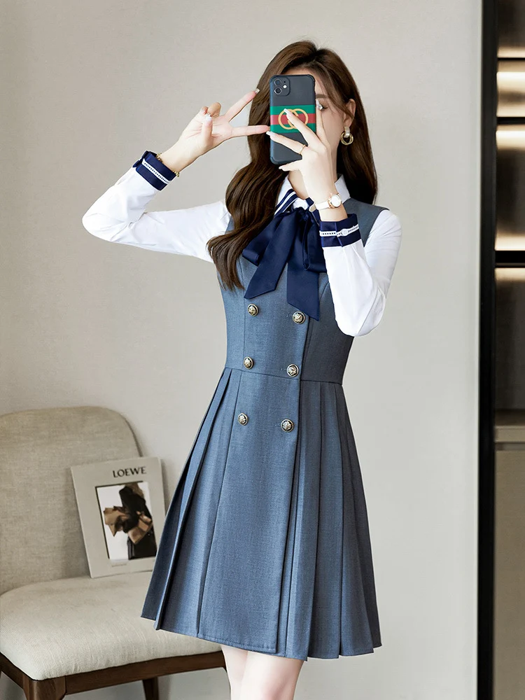 Kindergarten teacher garden clothes interview clothing dress suit group kindergarten teacher fashion temperament early education overalls women