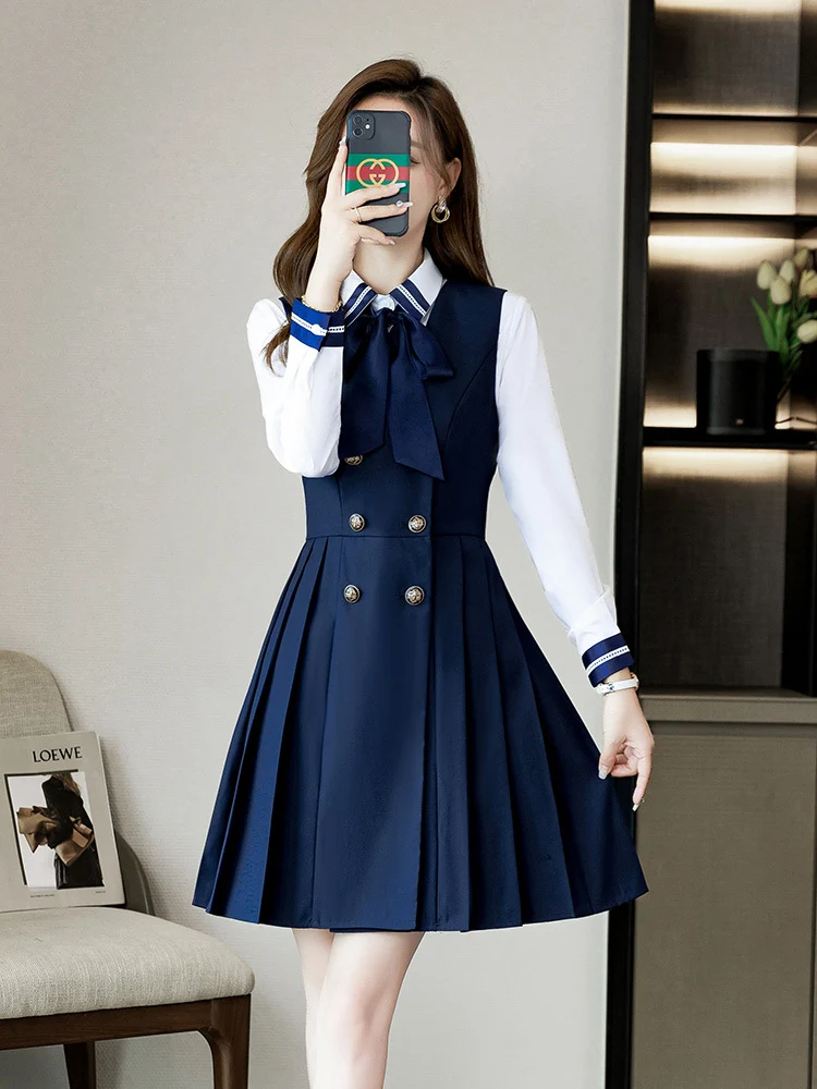 Kindergarten teacher garden clothes interview clothing dress suit group kindergarten teacher fashion temperament early education overalls women