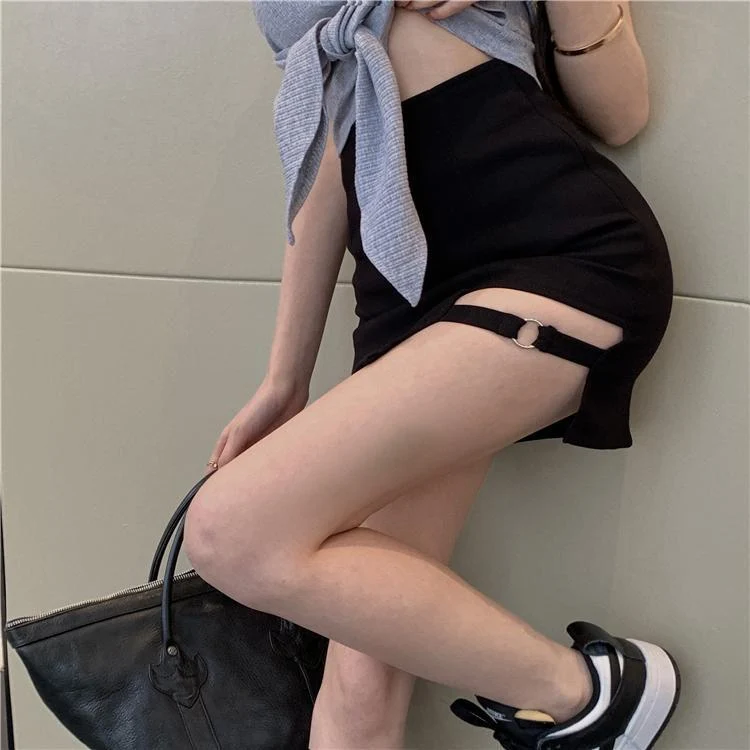 Black Skirt, Hip-Covering Skirt, Female Summer Sexy Sexy Short Skirt, Petite Design, High-Waisted Skirt, Trendy Autumn and Winter
