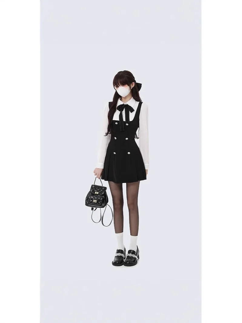 French dress Autumn Fake Two-piece Long-sleeved Slim 2025 New College Style Bow Fake Two-piece dress