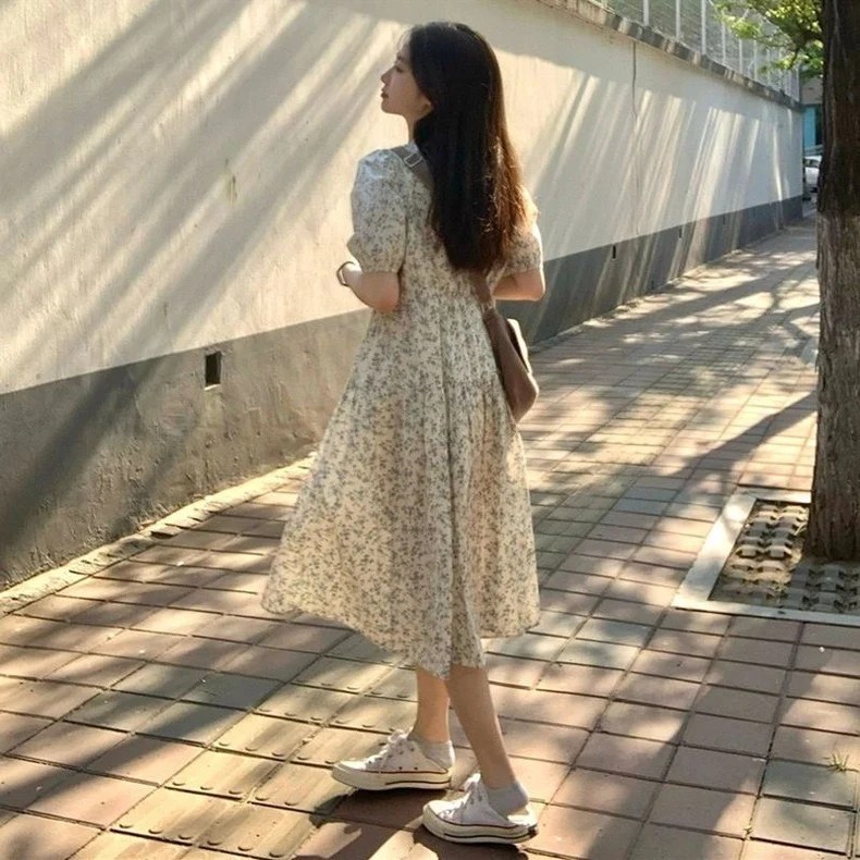 Summer 2024 New Seaside Vacation Elegant Floral Dress Platycodon grandiflorum Tea Break French Long Dress Women's Spring Dress