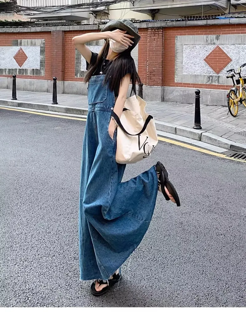 Age-Reducing and Slimming Denim Suspender Dress for Women, 2026 Autumn New Style, Loose Fit, Long Dress for Tall Women, Blue Dress