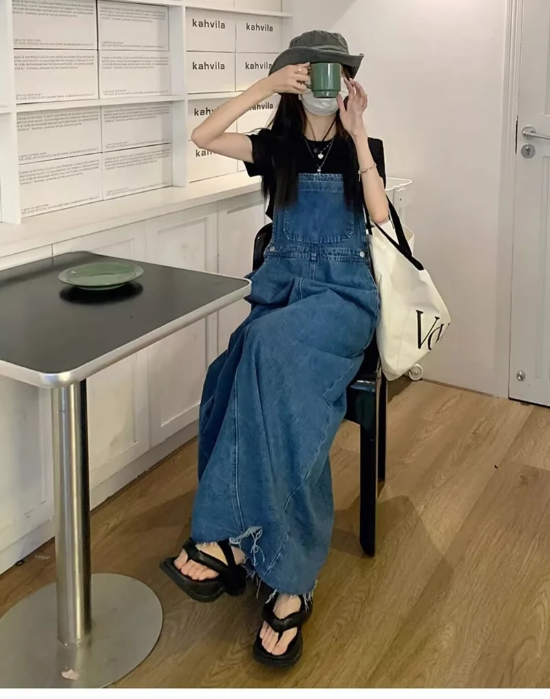 Age-Reducing and Slimming Denim Suspender Dress for Women, 2026 Autumn New Style, Loose Fit, Long Dress for Tall Women, Blue Dress
