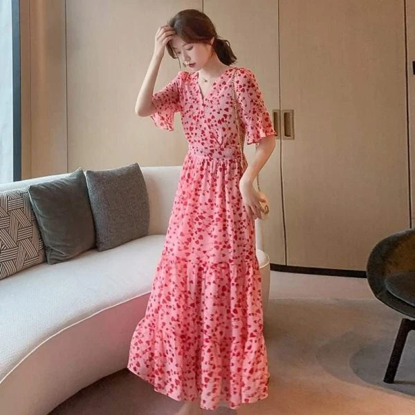 2024 Summer dress Summer plus size Women's New Loose Slimming Belly Covering Plus Weight Plus Chiffon Long Dress All-match