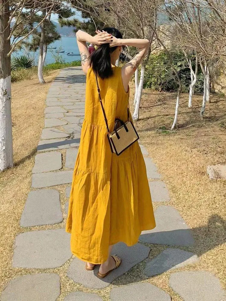 Summer New Cotton and Linen Ins Gentle Solid Color Sleeveless dress French Loose Strap Slimming Holiday Style Long Dress