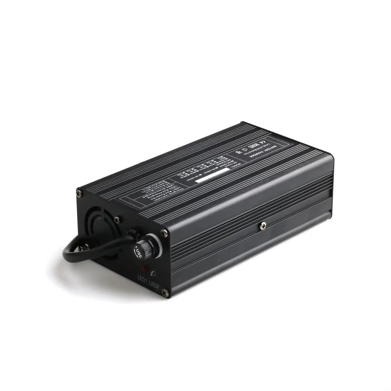 12V 15A 24V 10A 36 V6A 48V 5A 60V 4A 72V 3.5A 84V 2.5A Li Ion Battery Charger with Aluminium Shell for E-bike Chargers