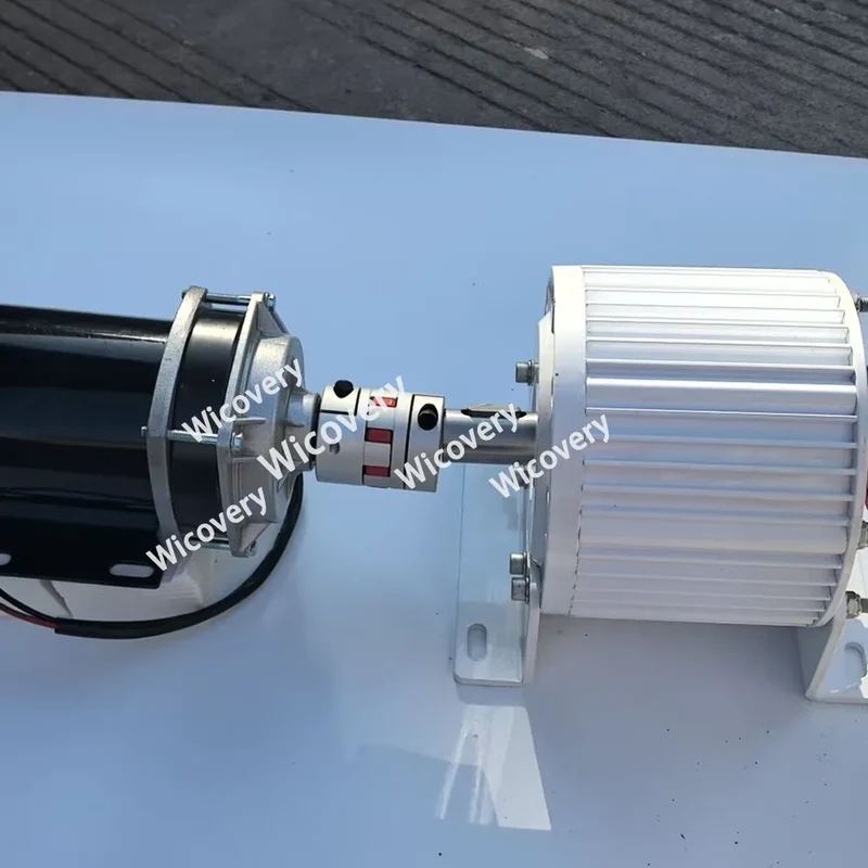 Low Noise 380V 5000W 10KW 20KW 30KW Permanent Magnet Generator With 48V 60V 24V DC Motor Complete Set Power Generator System