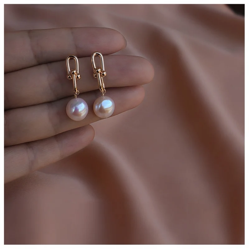 Natural Alien Baroque Freshwater Pearl Earrings Silver Needle Plated 14K Gold Horseshoe Chain Earrings Personalized Fashion Earrings