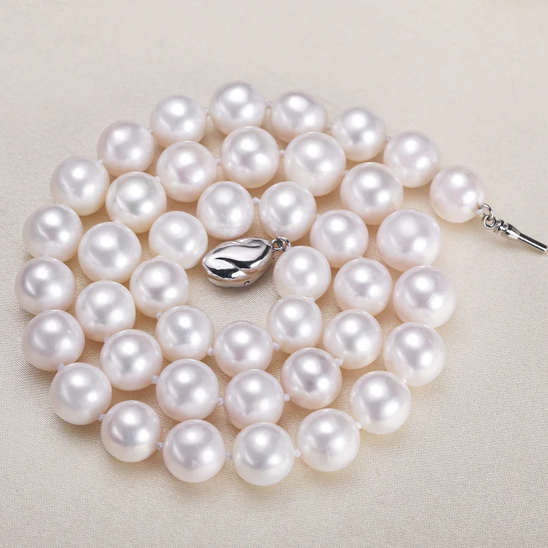 Zhuji jewelry wholesale round freshwater pearl necklace women send mother chain slightly defective real pearl necklace clavicle chain