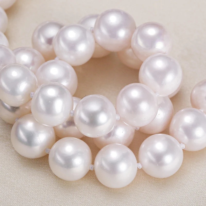 Zhuji jewelry wholesale round freshwater pearl necklace women send mother chain slightly defective real pearl necklace clavicle chain