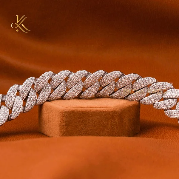 Elegant Charm Bracelets Featuring Moissanite Diamond Stones 14K Gold Plated And Silver Plated Stunning Jewelry For Women