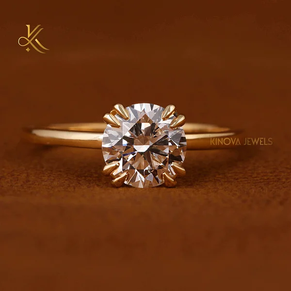 Luxurious Classic Lab Grown Diamond Wedding Band with 14K Gold Plating Silver 1.5-2.0 Carat IGI Certified for Couples