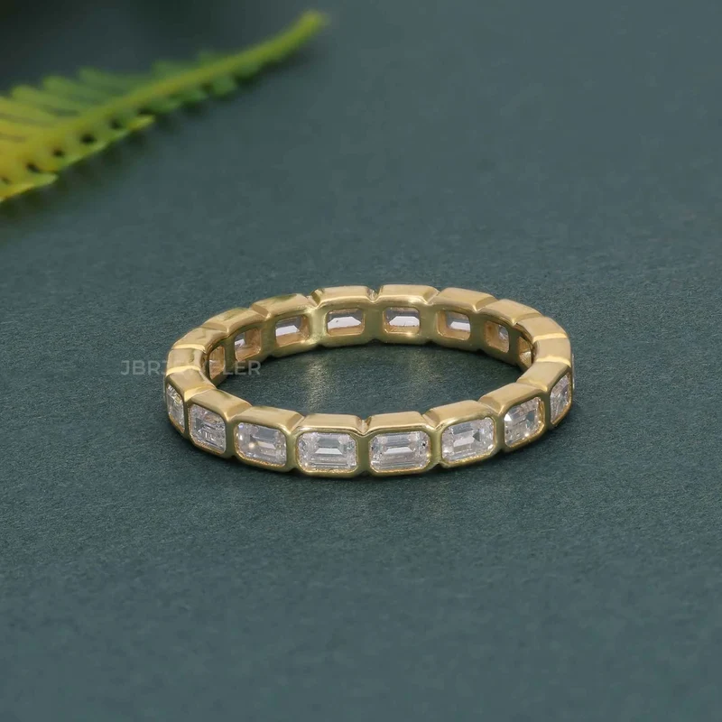 Trendy IGI Certified VVS Emerald Lab Grown Diamond 14k Solid Gold Bezel Set Wedding Band Ring Fine Fashion Luxury Women Jewelry