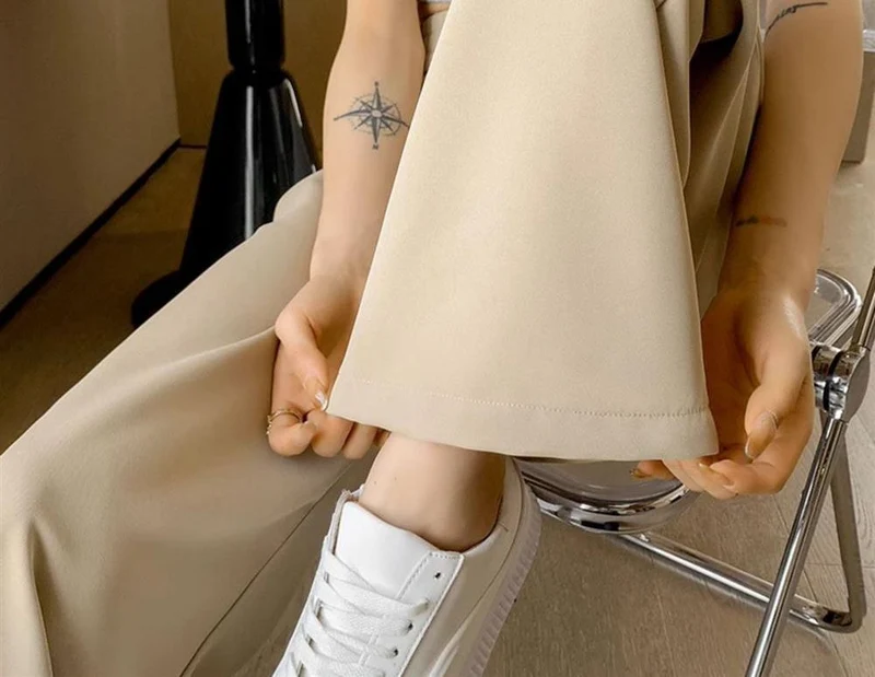 Ice Silk Thin Narrow Wide-Leg Suit Pants for Women, Summer Casual Pear-Shaped Body Slimming Drape Straight Sunscreen Pants