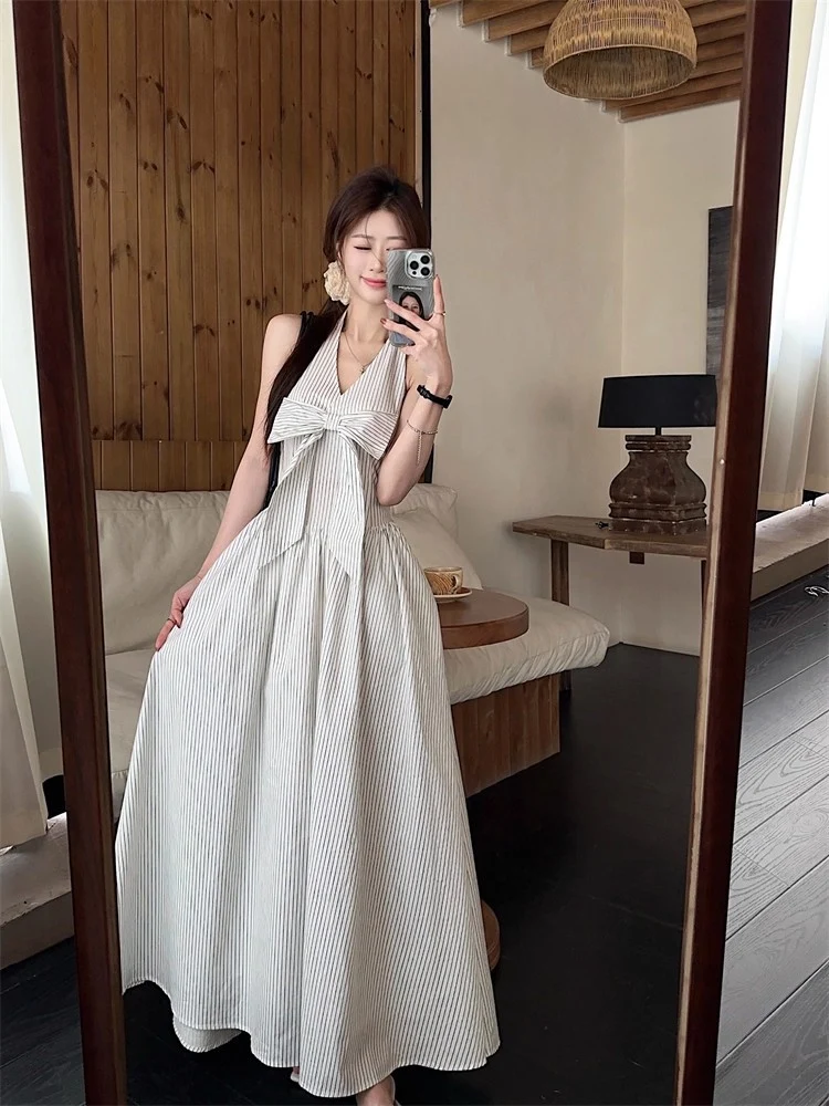 Gentle Style Stripesd Bow Halter V-Neck Dress for Women Summer Seaside Vacation A-Line Skirt French Style Long Skirt