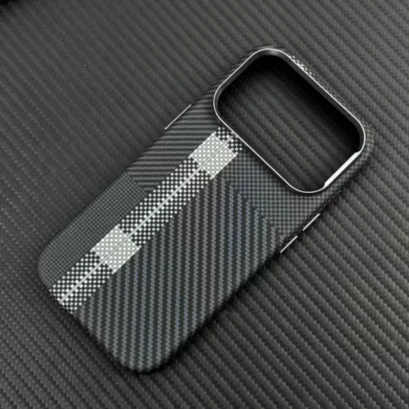 Carbon Fiber Texture Magnetic Armor Case For iphone 17 17Pro Max 16 Pro 15 14 13 Ultrathin Alloy Lens Wireless Charge Hard Cover