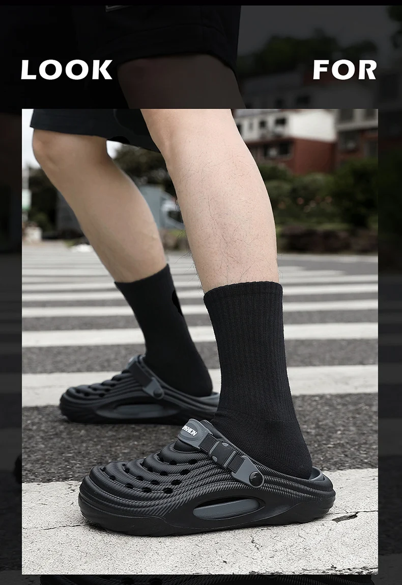 Trendy Men's Clogs Summer 2025 New Non-Slip Beach Surgical Operating Room Driving Outdoor Sandals Men's