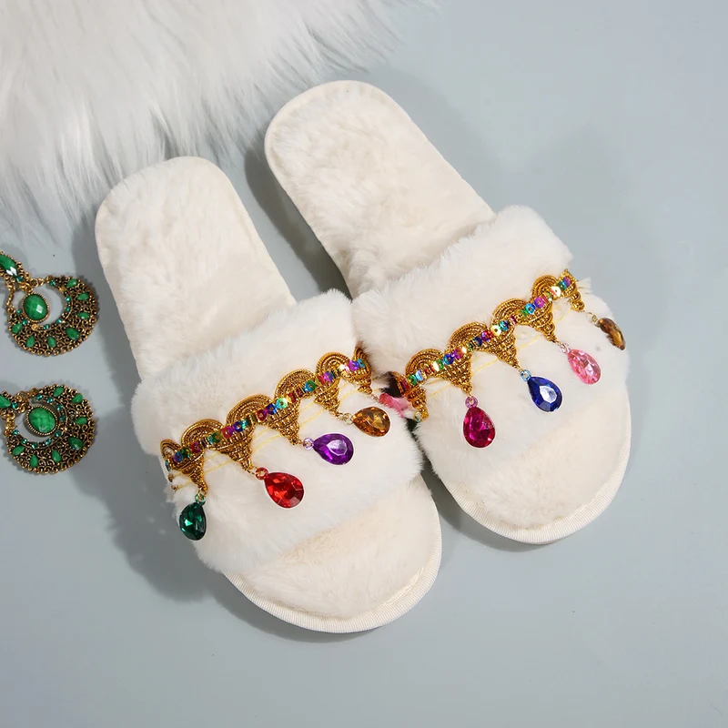 Thick-Soled Furry Slippers for Women in Autumn and Winter Indoor and Outdoor 2025 New Tassel Rhinestone Plush Slippers One-Line Cotton Slippers for Women