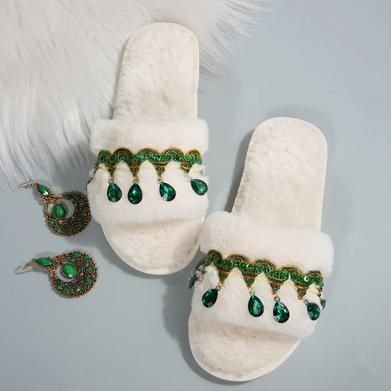 Thick-Soled Furry Slippers for Women in Autumn and Winter Indoor and Outdoor 2025 New Tassel Rhinestone Plush Slippers One-Line Cotton Slippers for Women