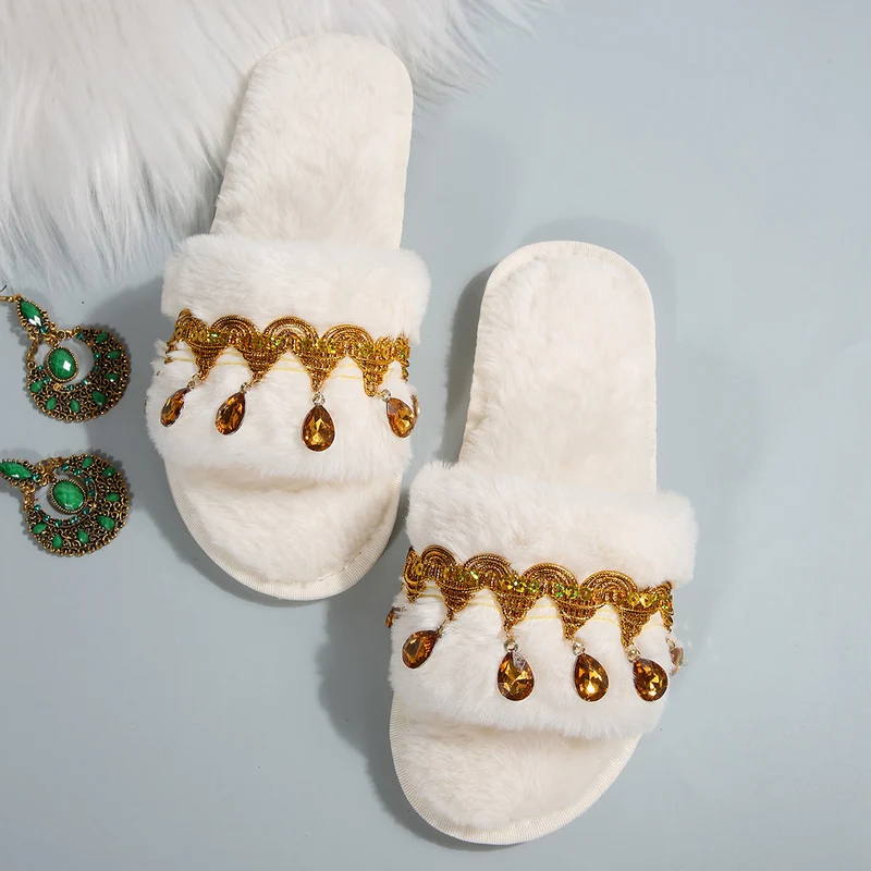 Thick-Soled Furry Slippers for Women in Autumn and Winter Indoor and Outdoor 2025 New Tassel Rhinestone Plush Slippers One-Line Cotton Slippers for Women