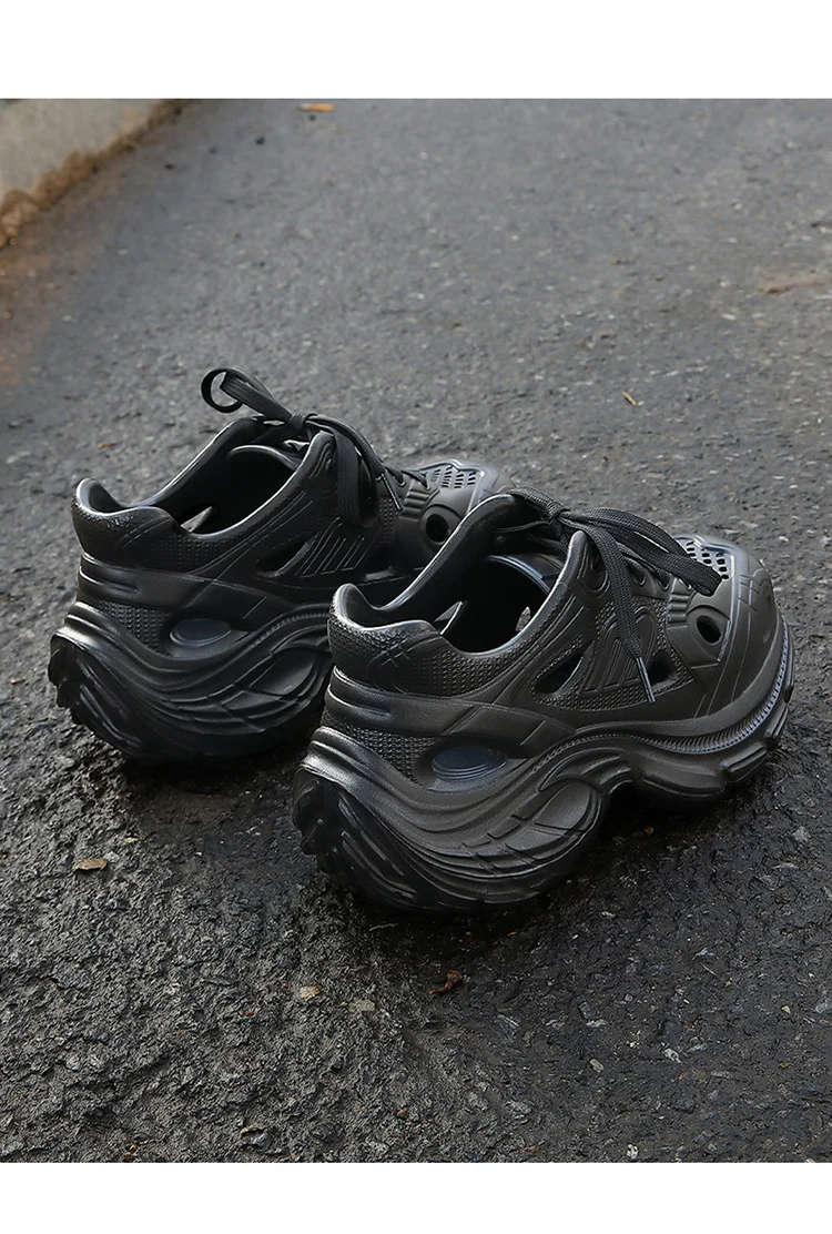 Thick-Soled Clogs for Women, Summer Sports and Leisure 2025 New Internet Celebrity Fashion Non-Slip Toe-Cap Sandals