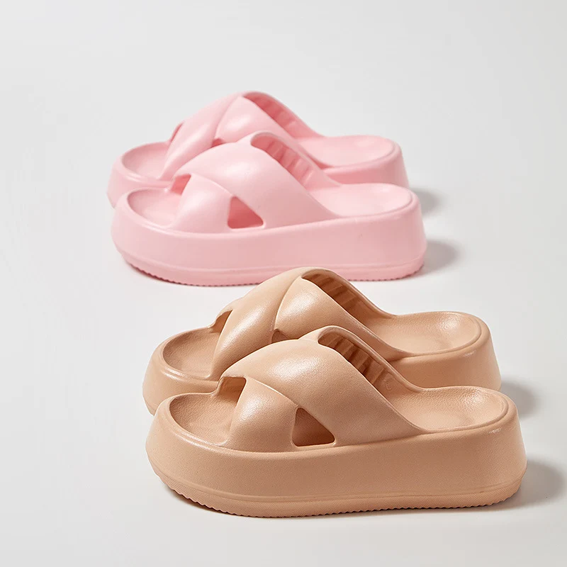 Thick-Soled Sandals for Women's Outer Wear, Fashionable 2024 Summer New Style, Two-Wear Beach Sandals with Holes in the Shoes