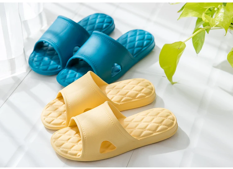 Feeling of stepping on excrement EVA men's and women's bathroom spring and summer home soft bottom household indoor bath sandals and slippers Outdoor