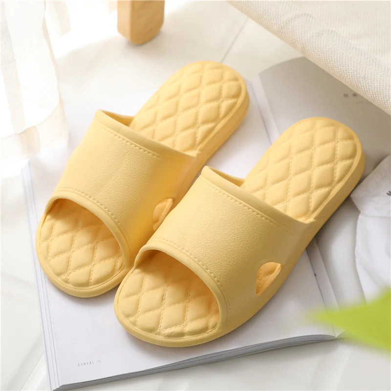 Feeling of stepping on excrement EVA men's and women's bathroom spring and summer home soft bottom household indoor bath sandals and slippers Outdoor