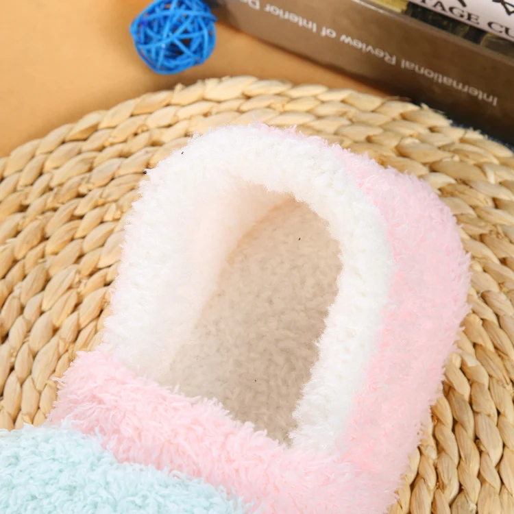 New autumn and winter moon shoes with thick warm spring and autumn pregnant women slippers non-slip home shoes a generation of hair