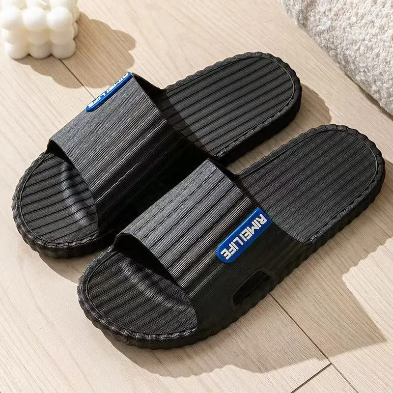 Bathroom Slippers Comfortable Flat Heel Slippers Four Seasons Universal Outdoor Personality Simple Comfortable PVC Slippers Wholesale
