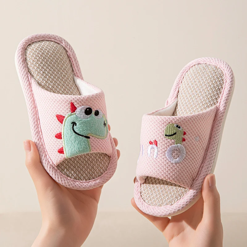 Small Dinosaur Boys and Girls Baby Open Toe Thickened Non-slip Pvc Summer Linen Sandals