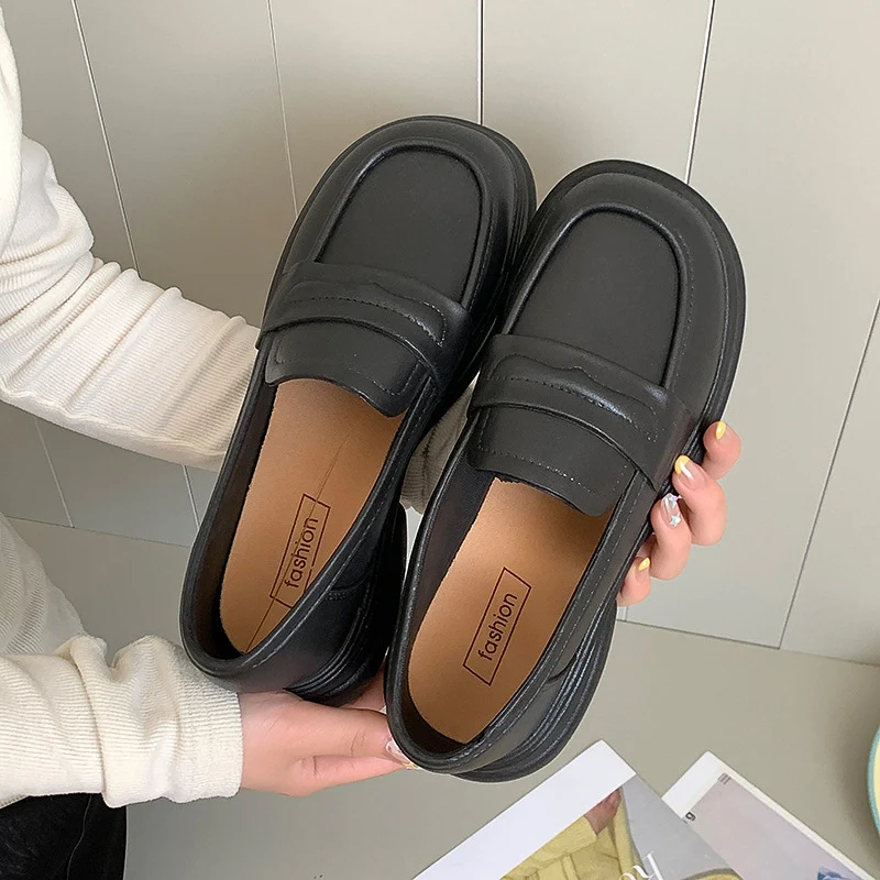 Thick-Soled Loafers British Style Slip-On White Shoes for Women 2025 New Versatile Toe-Toe Shoes Cross-Border Foreign Trade Women's Shoes