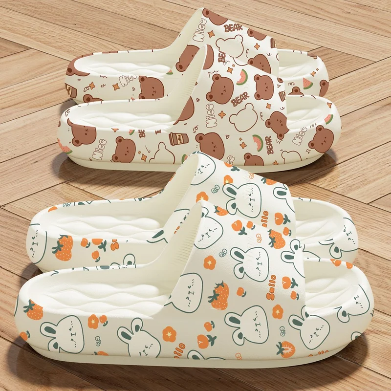 Happy Bear Slippers Women's 2025 New Home Use Indoor Anti-Slip Anti-Odor Beach Wear Thick Sole Couple Bathroom