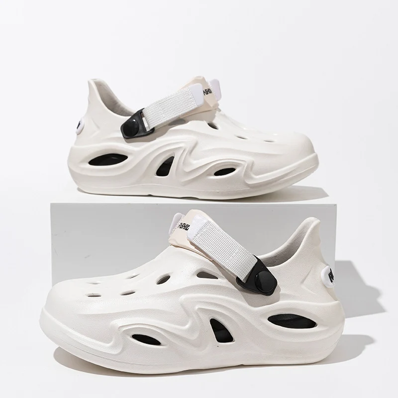 2025 Croc Shoes Men's Summer New Outerwear Non-Slip Soft Sole Baotou Men's Shoes Sports Coconut Sandals