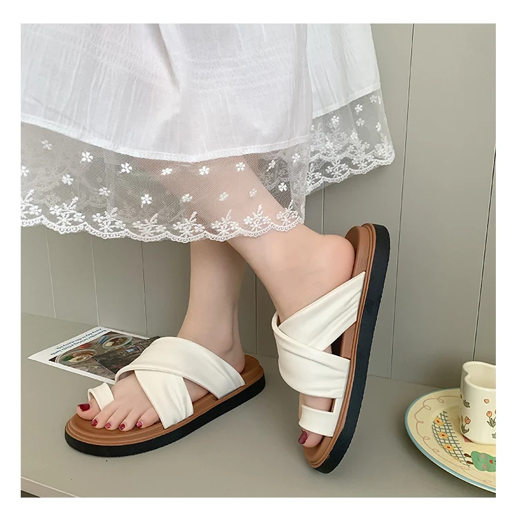 Thick-bottom Slippers Women's 2025 Summer New Beach Outer Wear Cross-belt Cross-border Foreign Trade Flat Beach Sandals