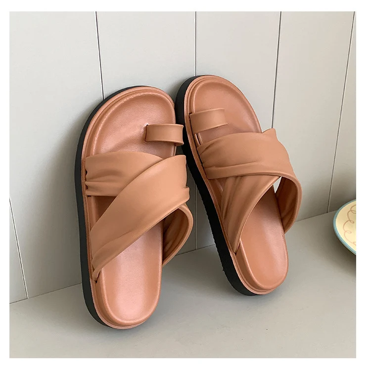 Thick-bottom Slippers Women's 2025 Summer New Beach Outer Wear Cross-belt Cross-border Foreign Trade Flat Beach Sandals